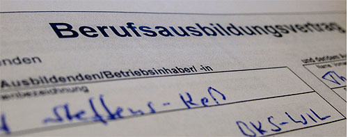 2010-11-10-vertrag.jpg