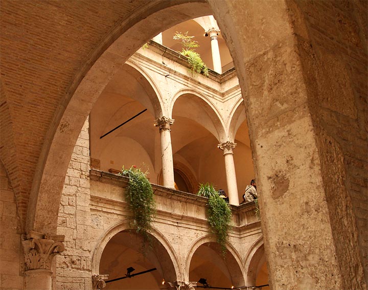 2016-05-20 Palazzo dei Capitani